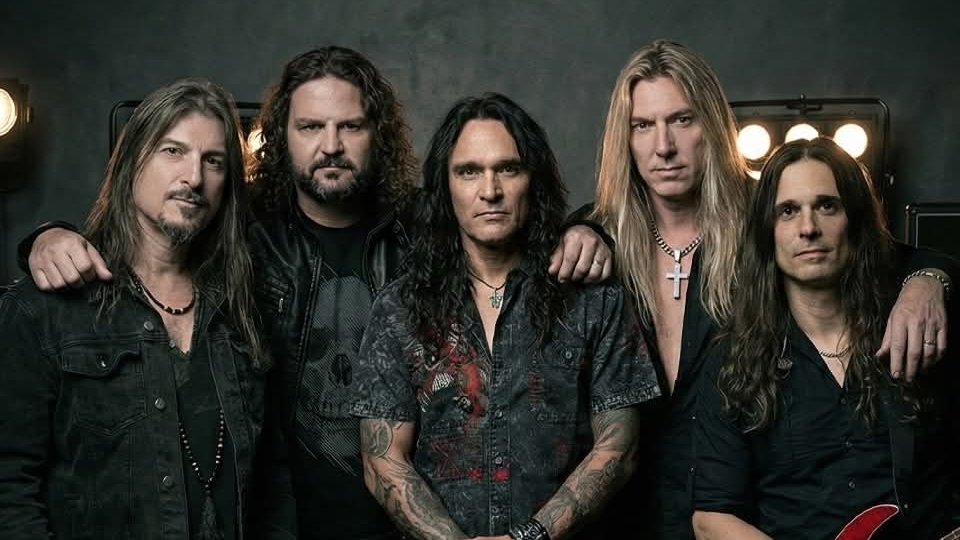 Angra anuncia show histórico com Edu Falaschi, Kiko Loureiro e Aquiles Priester