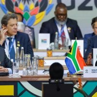 Imagem referente a G20: Lula defende governança soberana em minerais críticos e IA