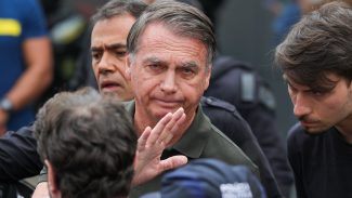 Bolsonaro passa por audiência de custódia neste domingo