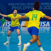 Brasil goleia Irã na estreia da Copa do Mundo de futsal feminino Imagem referente a Brasil goleia Irã na estreia da Copa do Mundo de futsal feminino