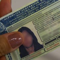 Imagem referente a Tentativas de fraudes com documentos mais que dobram de 2022 a 2025