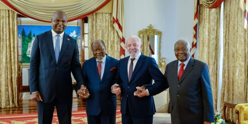 Brasil e Moçambique assinam acordos para fortalecer o país africano Brasil e Moçambique assinam acordos para fortalecer o país africano