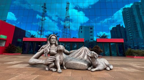 74 esculturas: Dirceu Rosa celebra Cascavel com exposição inédita Imagem referente a 74 esculturas: Dirceu Rosa celebra Cascavel com exposição inédita