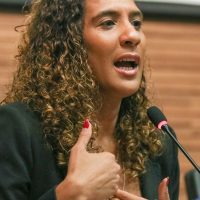 Expectativa é que mulheres sejam ouvidas, diz Anielle sobre marcha Imagem referente a Expectativa é que mulheres sejam ouvidas, diz Anielle sobre marcha