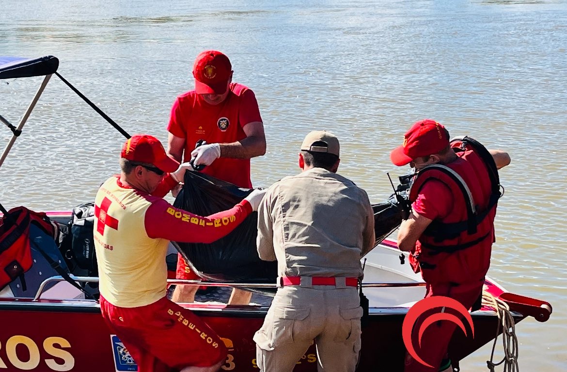 Bombeiros acham corpo de homem desaparecido no rio perto da Ponte da Amizade Imagem referente a Bombeiros acham corpo de homem desaparecido no rio perto da Ponte da Amizade