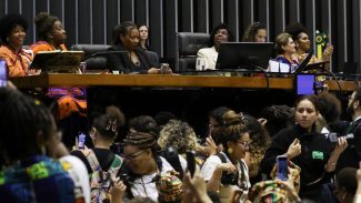 Sessão solene na Câmara homenageia Marcha das Mulheres Negras