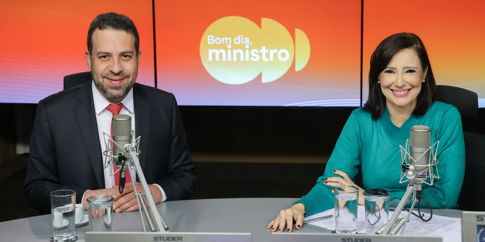 Fim da escala 6x1 terá transição para micro e pequenas empresas