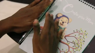 Analfabetismo entre pessoas idosas negras cai em 11 anos