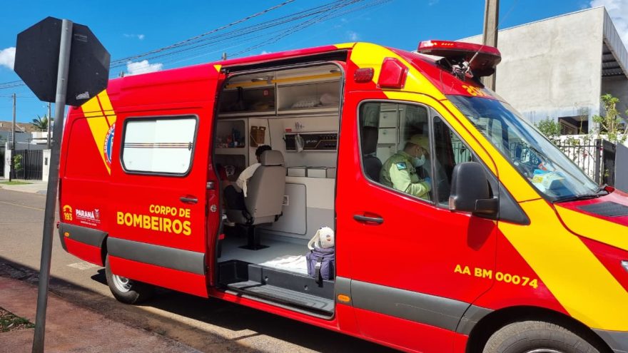 Colisão entre motos deixa homem com fratura no braço, em Cascavel