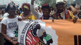 Centenárias em marcha: mulheres negras mostram força do movimento