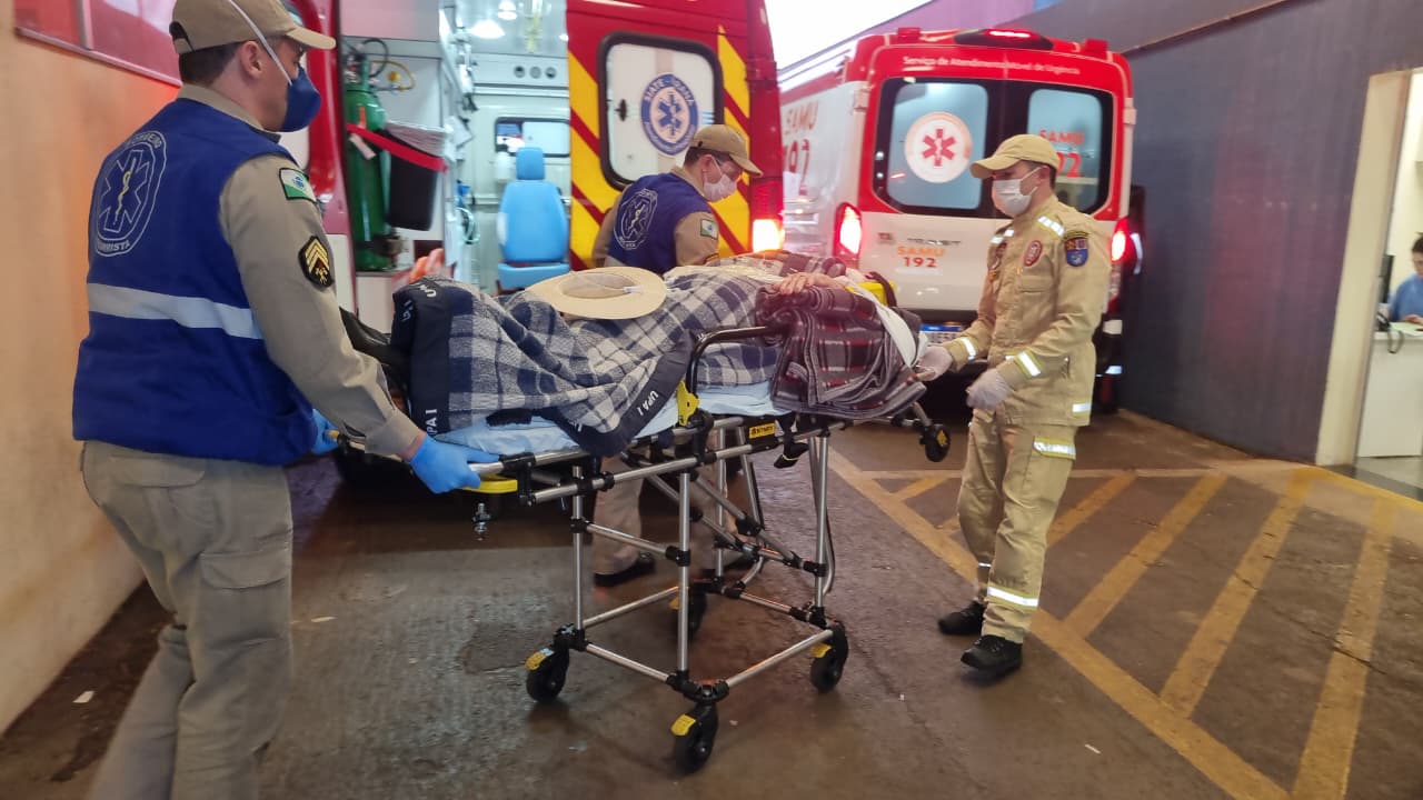 Idosa que sofreu ferimentos graves após ser atropelada dá entrada no Hospital Universitário Idosa que sofreu ferimentos graves após ser atropelada dá entrada no Hospital Universitário