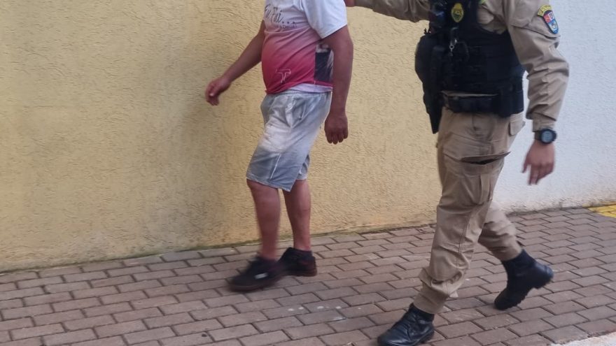 Motorista é preso por embriaguez após se envolver em acidente de trânsito