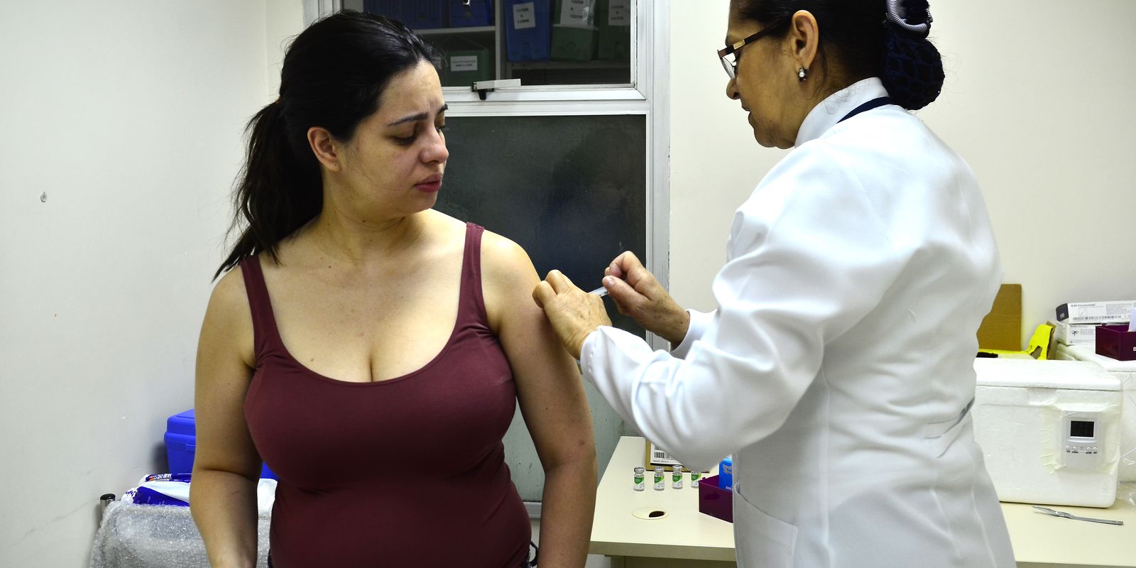 Saiba como será oferta de vacina que previne bronquiolite em bebês Saiba como será oferta de vacina que previne bronquiolite em bebês