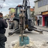 Senado aprova projeto que torna crime barricadas para cometer crimes Imagem referente a Senado aprova projeto que torna crime barricadas para cometer crimes