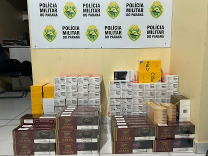 ROTAM intercepta ônibus e apreende celulares e cigarros em Santa Tereza do Oeste