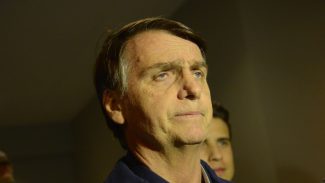 Defesa diz que Bolsonaro não usou celular durante visita de Nikolas