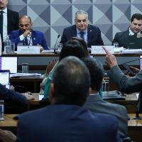 Imagem referente a CPMI do INSS aprova dois pedidos de prisão preventiva