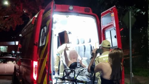 Jovem sofre queda em comércio, e vai parar na UPA em Cascavel