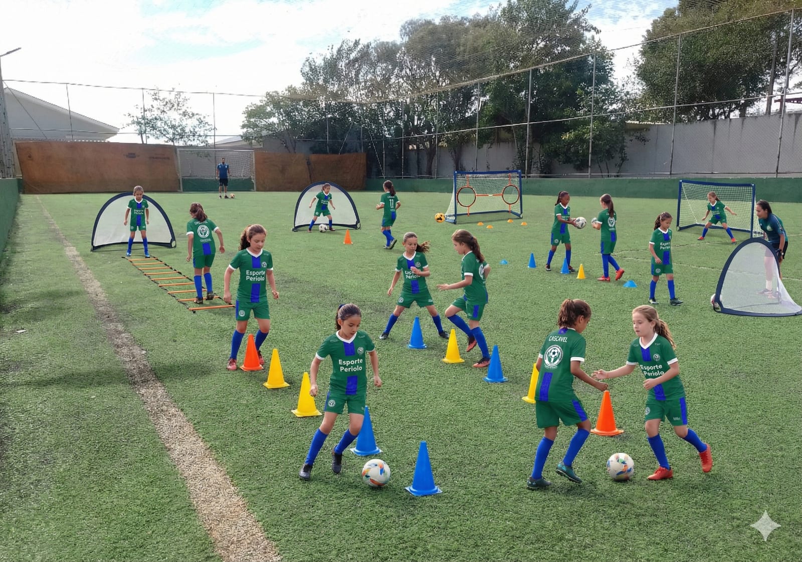 Associação do Periolo abre vagas para novo núcleo de Futebol Feminino Associação do Periolo abre vagas para novo núcleo de Futebol Feminino