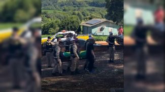 Despedida do soldado da PM Ariel Julio Rubenich é marcada por forte comoção no Sudoeste do Paraná Despedida do soldado da PM Ariel Julio Rubenich é marcada por forte comoção no Sudoeste do Paraná