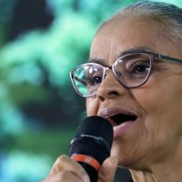 Fim do desmatamento e dos combustíveis fósseis continua em pauta Imagem referente a Fim do desmatamento e dos combustíveis fósseis continua em pauta