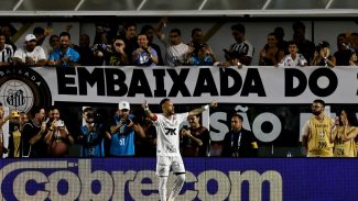 Brasileirão: Neymar marca, Santos vence e deixa zona de rebaixamento