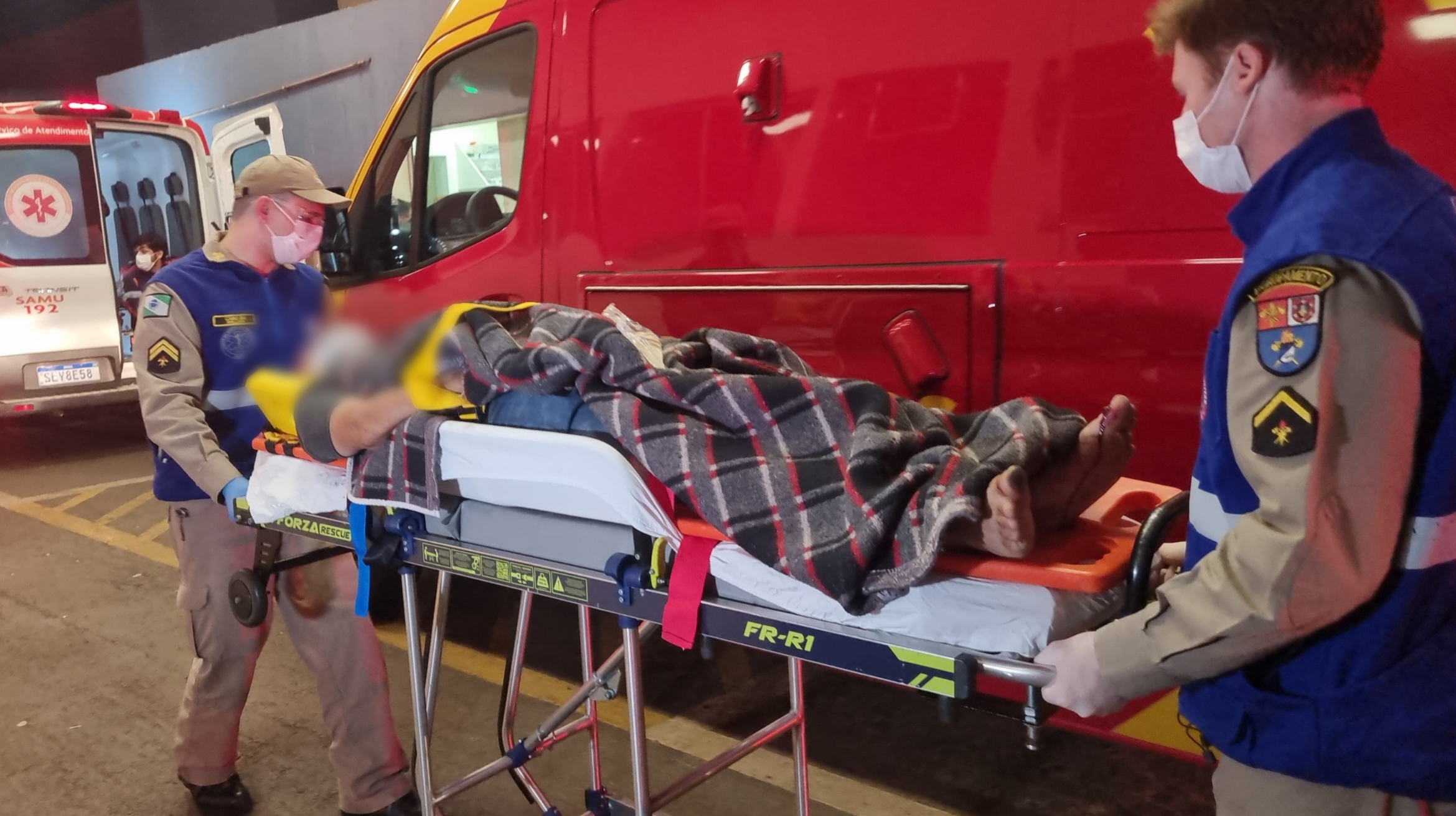 Motociclista sofre TCE e várias fraturas após acidente no Santa Cruz Motociclista sofre TCE e várias fraturas após acidente no Santa Cruz