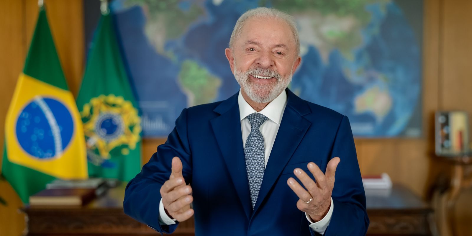 Isenção do IR injeta R$ 28 bilhões na economia, diz Lula Isenção do IR injeta R$ 28 bilhões na economia, diz Lula