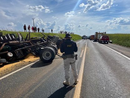 Acidente grave na BR-277: Caminhão colide com carro e cinco pessoas ficam feridas