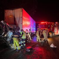 Imagem referente a Passageira morre e motorista fica em estado grave, após mega acidente na BR 277