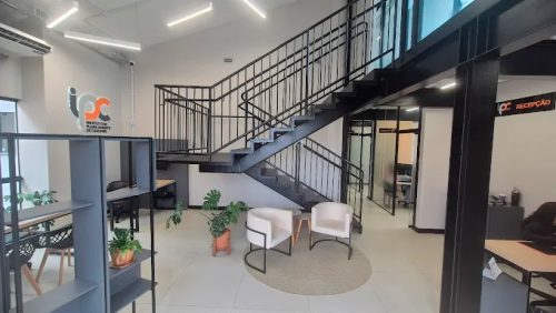 Imagem referente a IPC abre licitação no valor de R$ 665 mil para compra de computadores e monitores em Cascavel