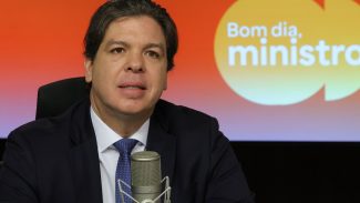 Governo diz que conectará 100% das escolas até fim de 2026 Governo diz que conectará 100% das escolas até fim de 2026