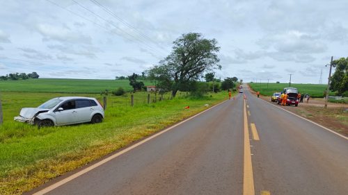 Colisão traseira sem vítimas é registrada na PR-488 em Santa Helena