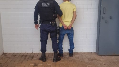 Venezuelano é detido por agredir a companheira em briga no bairro Morumbi em Cascavel