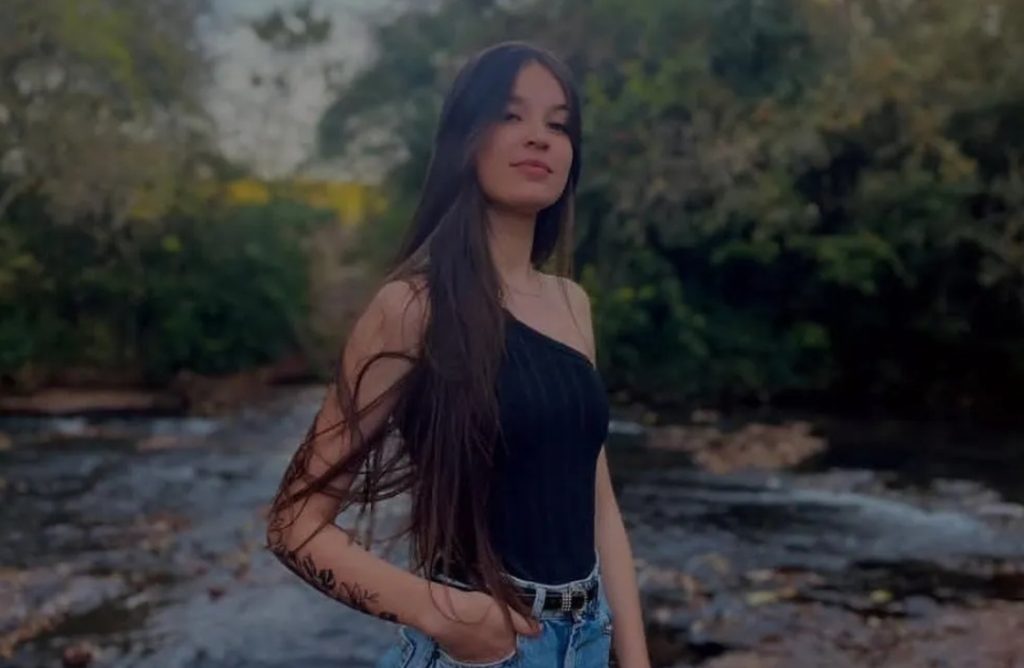 Família pede orações para jovem vítima de acidente de moto