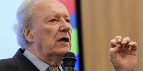 Governo lança plano conjunto contra fraudes bancárias digitais Imagem referente a Governo lança plano conjunto contra fraudes bancárias digitais