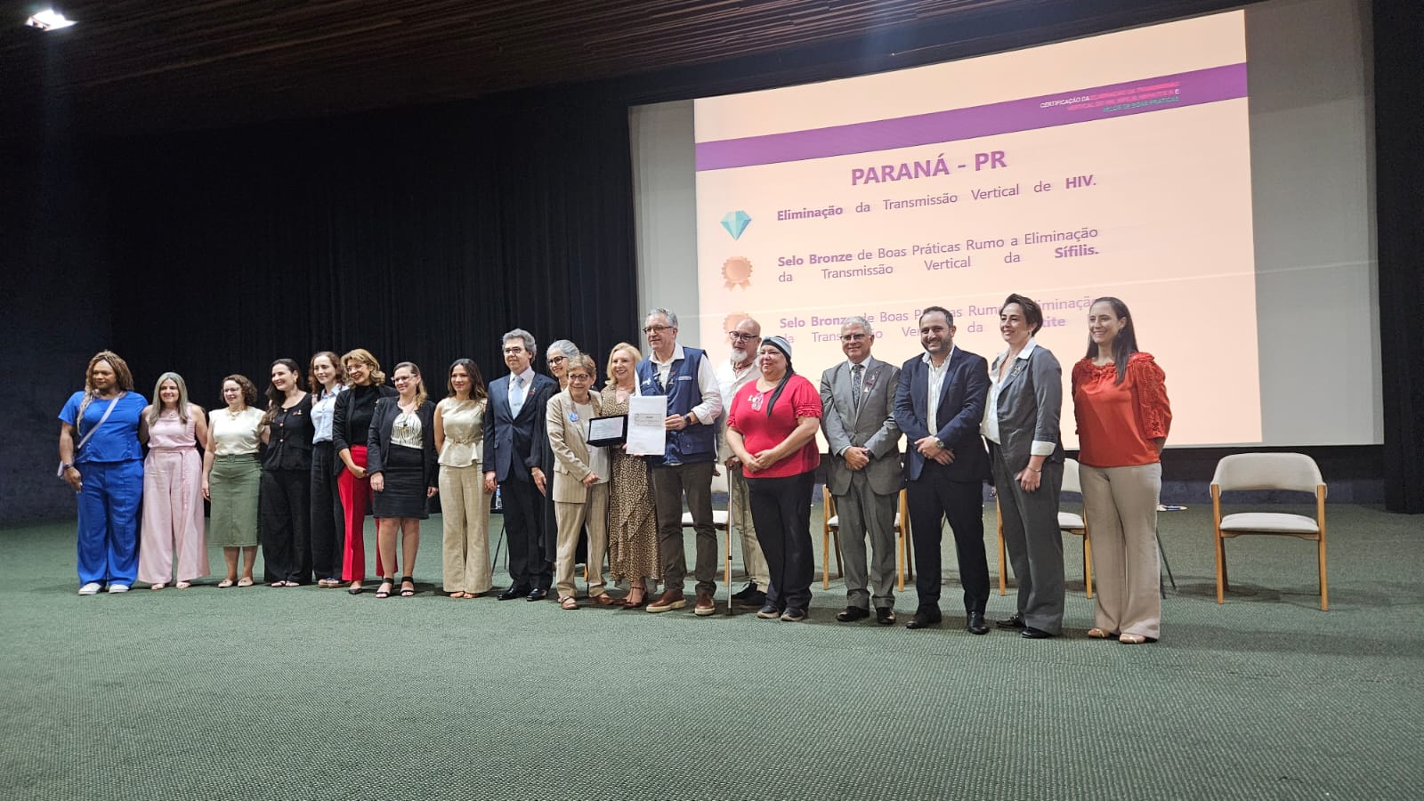 Saúde de Cascavel recebe certificação nacional de Eliminação da Transmissão Vertical do HIV Saúde de Cascavel recebe certificação nacional de Eliminação da Transmissão Vertical do HIV