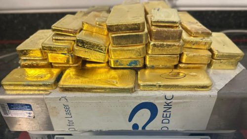 PF apreende R$ 36,8 milhões em barras de ouro no Aeroporto de Boa Vista Imagem referente a PF apreende R$ 36,8 milhões em barras de ouro no Aeroporto de Boa Vista