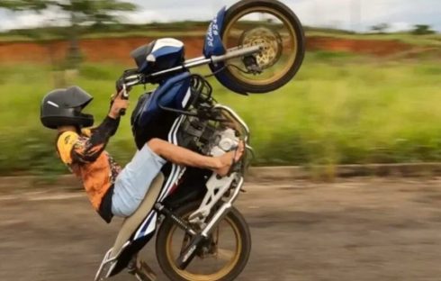 Cidade de MT sanciona lei que transforma “dar um grau” em esporte Cidade de MT sanciona lei que transforma “dar um grau” em esporte