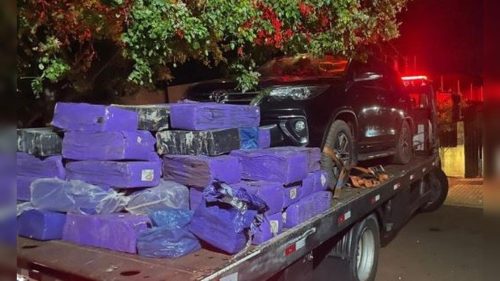 Imagem referente a BPFron apreende 3,5 toneladas de maconha e recupera caminhonete furtada
