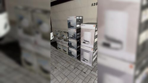 Imagem referente a Operação Ophidia IV apreende robôs aspiradores sem nota fiscal na BR 277