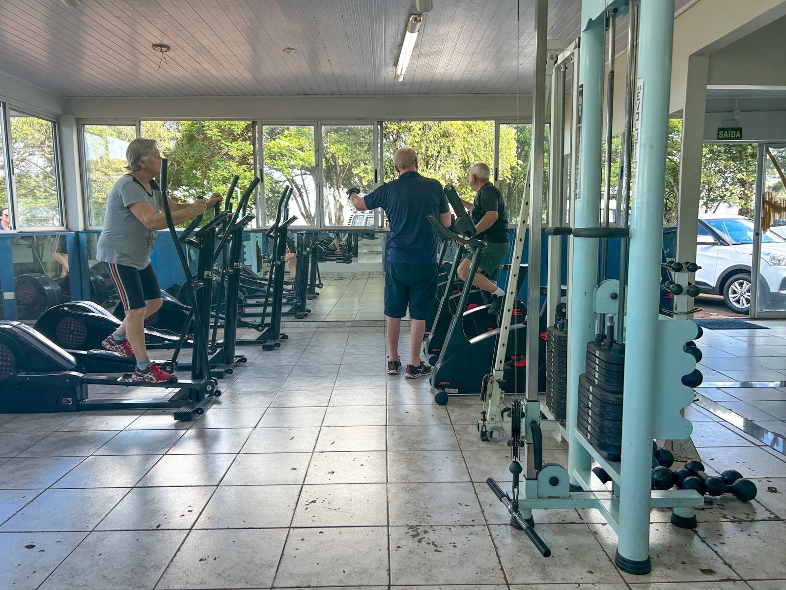 Após mais de 40 anos, academia do Complexo Ciro Nardi passará por grande reforma e Cascavel também ganhará quadra pública de padel