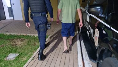 Imagem referente a Homem com mandado de prisão por homicídio é detido pela Guarda Municipal em Cascavel