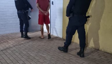 Imagem referente a GM cumpre mandado e apreende adolescente de 16 anos acusado de estupro de vulnerável em Cascavel