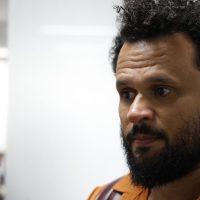 Pesquisador da Uerj defende monitoramento da trajetória de ex-cotistas Imagem referente a Pesquisador da Uerj defende monitoramento da trajetória de ex-cotistas