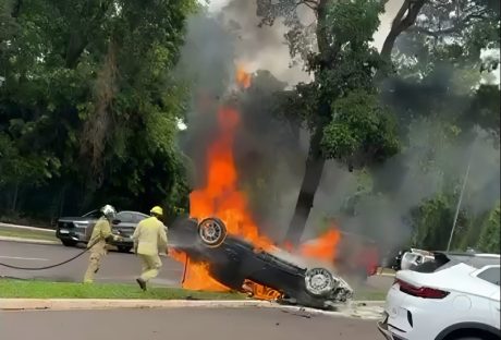 Imagem referente a Médico e piloto Fábio Tokunaga morreu com lesão grave na cabeça, antes de incêndio