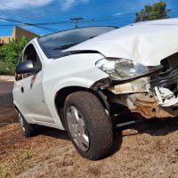 Imagem referente a Celta e Siena se envolvem em colisão no Bairro Morumbi