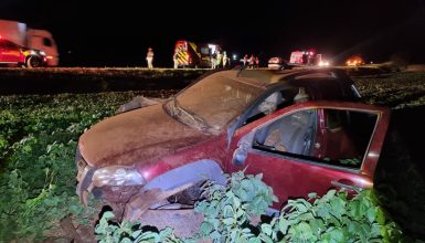 Vítima é ejetada de veículo e fica em estado grave na BR-163, em Cascavel Imagem referente a Vítima é ejetada de veículo e fica em estado grave na BR-163, em Cascavel