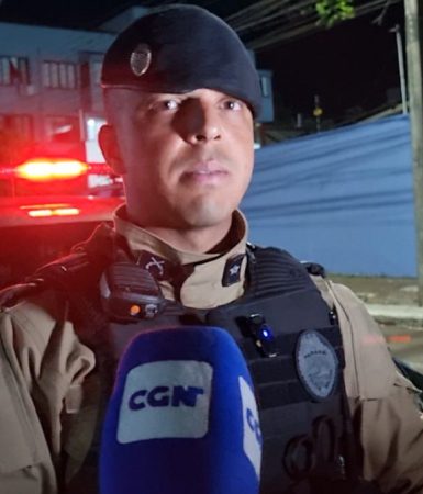 “Homem atirou contra quem estava apartando a briga”, diz PM sobre assassinato em bar no Centro de Cascavel Imagem referente a “Homem atirou contra quem estava apartando a briga”, diz PM sobre assassinato em bar no Centro de Cascavel