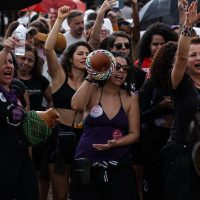 Em Brasília, mulheres denunciam feminicídios e a omissão do Estado Imagem referente a Em Brasília, mulheres denunciam feminicídios e a omissão do Estado